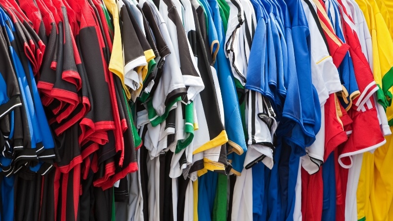 Il valore di vendita delle maglie da calcio